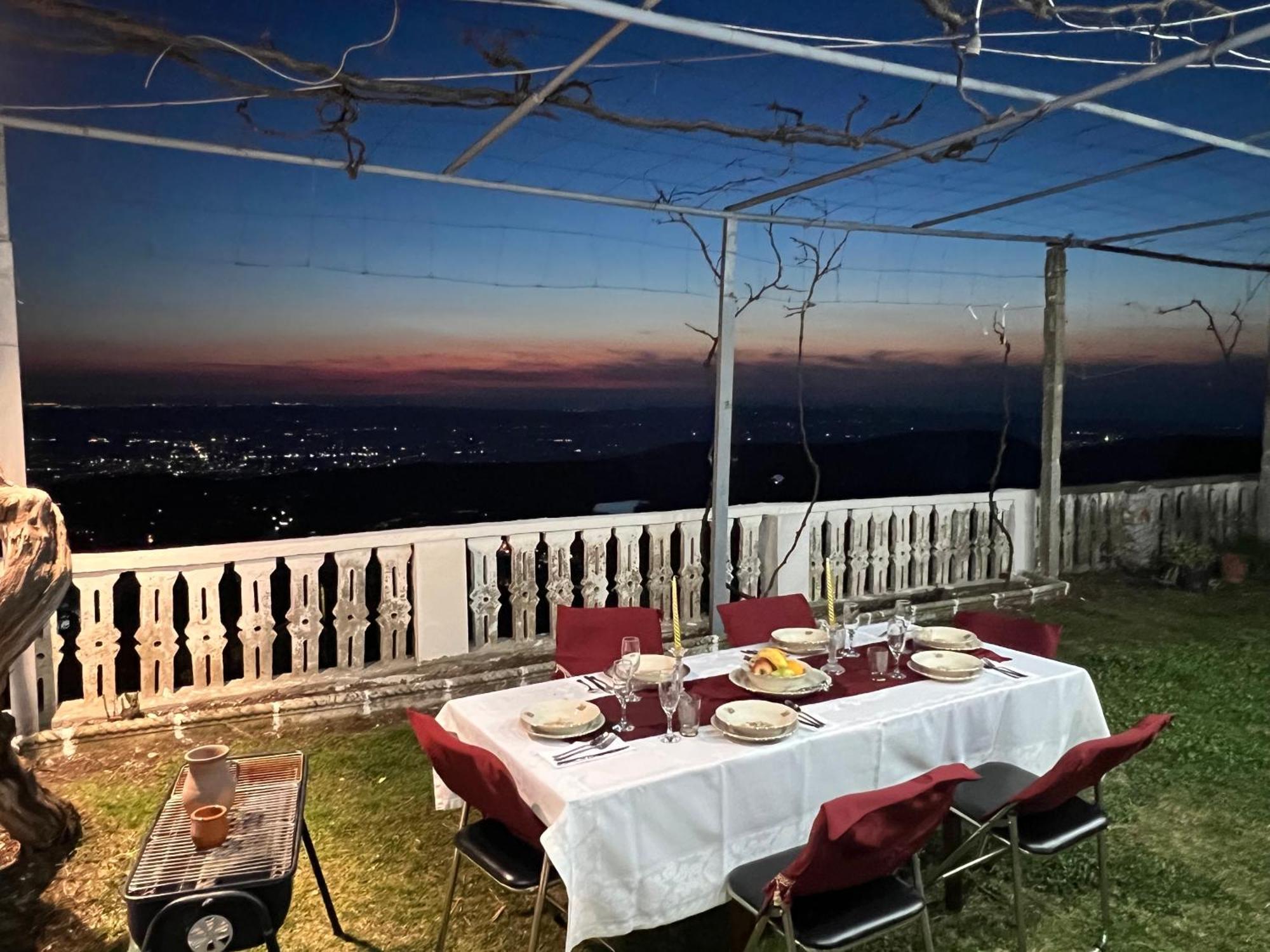 Garden Villa Guni Круя Экстерьер фото