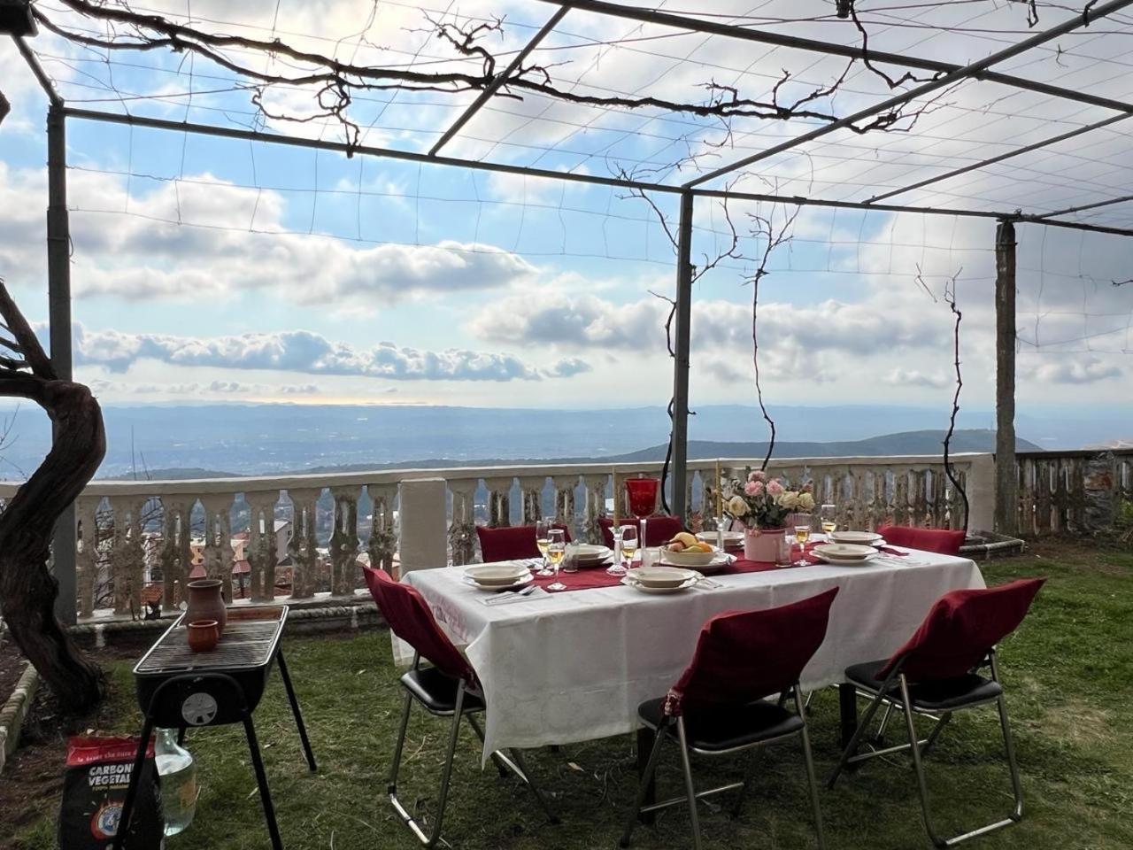 Garden Villa Guni Круя Экстерьер фото